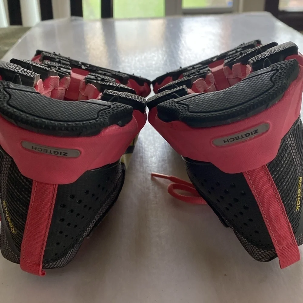 Reebok zigtech black